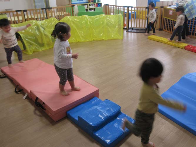 2025年☆1・2歳児 室内遊び☆