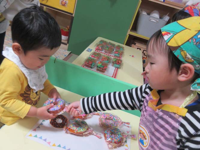 11月のお誕生会＆お店屋さんごっこ2025年